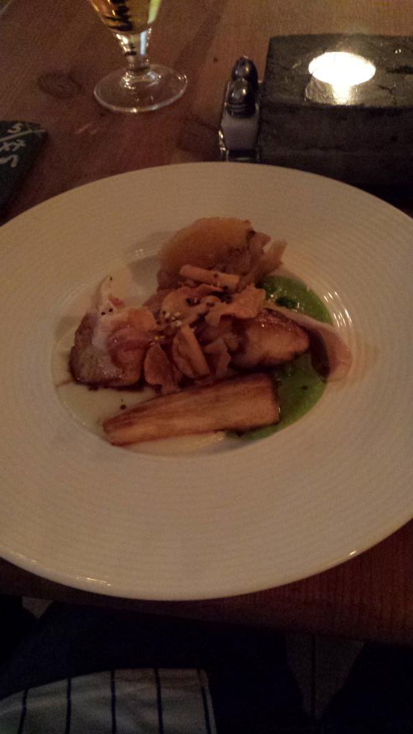 simonodocopp's tweet photo. Dinner at On The Rocks. Scallops, red gurnard and parfait. #makinggoodfridaygreat https://t.co/rtNUDrzgCE