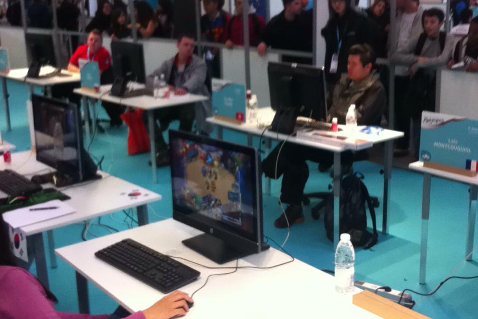 NightCardDr's tweet photo. MERCI à tous ceux qui ont RT, qui ont prêté des comptes. Grâce à vous, la France est première avec 6-0. #Abilympics https://t.co/YhOna7d2ch