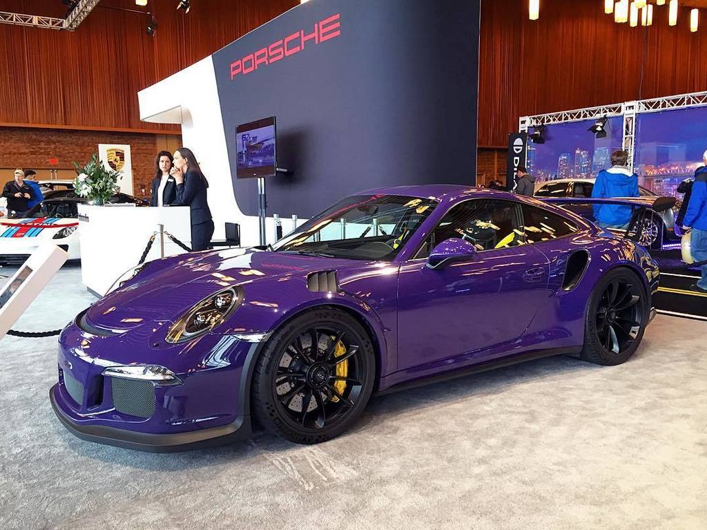 Checking out this beautiful 911 GT3 RS at the @vanautoshow! My first experience with a 911 dates back to when I was…