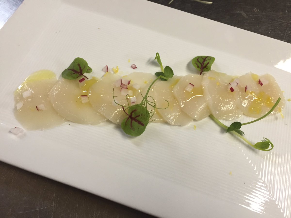 OneBlockWest's tweet image. Scallop crudo. This weekend: shad roe, pea shoots, rockfish, duck livers, razor clams, motels. Join us!