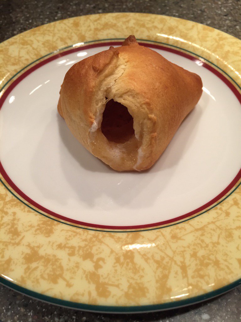 Georgiamomx4's tweet image. Resurrection Rolls for dessert!  The tomb is empty!!
#Matt28:6, #HappyEasterWeekend #Hebecamesinwhoknewnosin