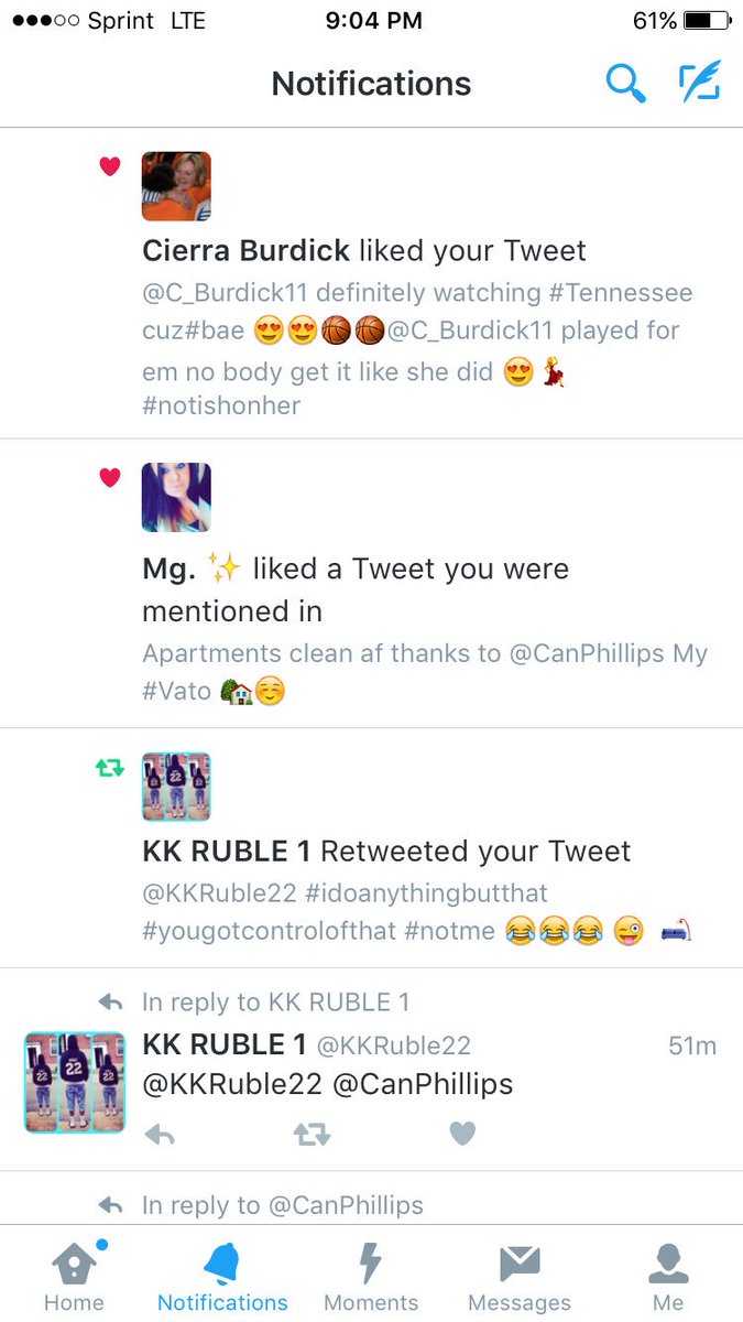 CanPhillips's tweet photo. #mademynight 😍😍 #favoriteballplayer 😍😍 @C_Burdick11 sheesh https://t.co/NuxQOtTs0e