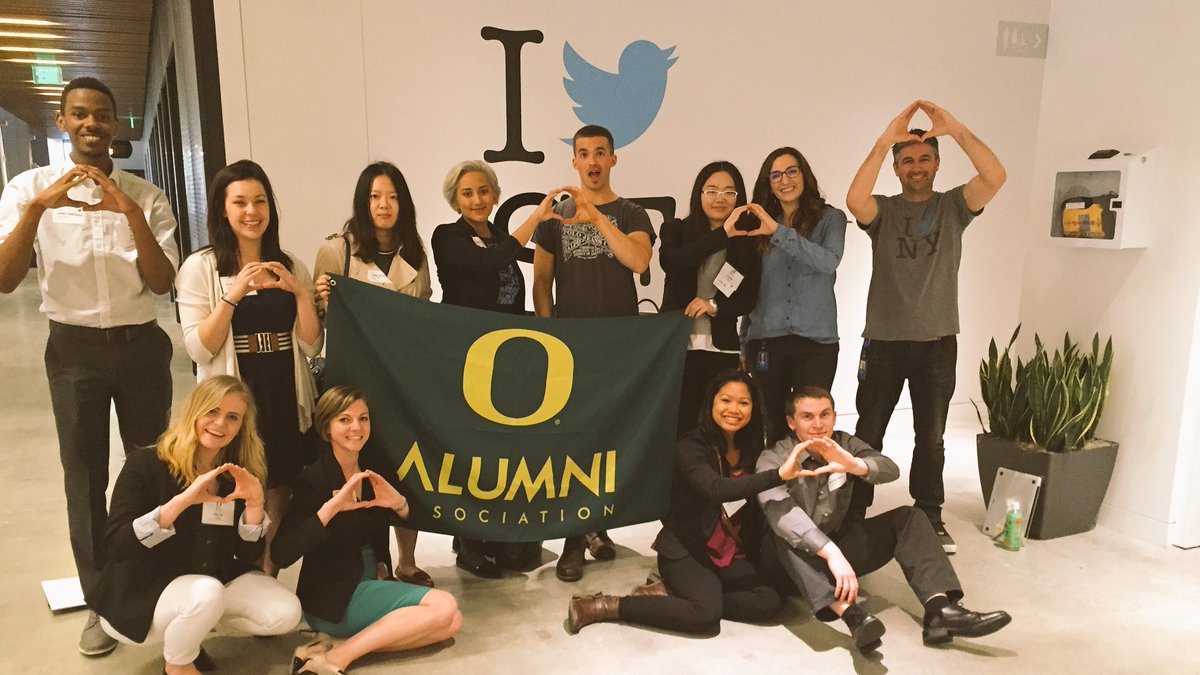 UOSAA's tweet photo. Thank you @kaylaglanville @two @djuhnk for your amazing advice and showing us around @twitter #ducksonbreak #NSB16 https://t.co/HQQh1KyPYX