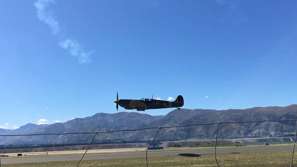 #warbirdsoverwanaka #lakewanaka What am I?