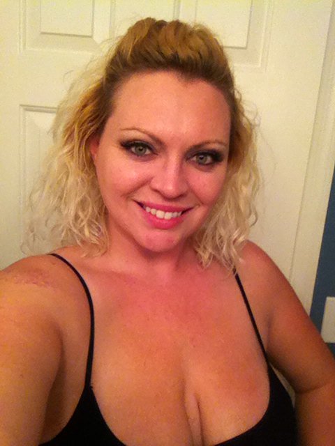 Look 4: the bump https://t.co/KNr2fRtgwD<a href="/tag/pantyupdate"class="tags"><span>#pantyupdate</span></a>