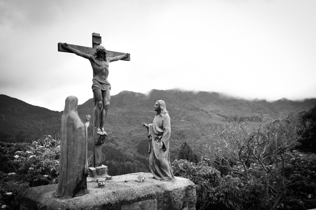 DoxaJournal's tweet photo. "In Remembrance," Monserrate, Bogota, Columbia — by Lareesa Jackson, Doxa 5
@elReesa https://t.co/4zuK4Cz834