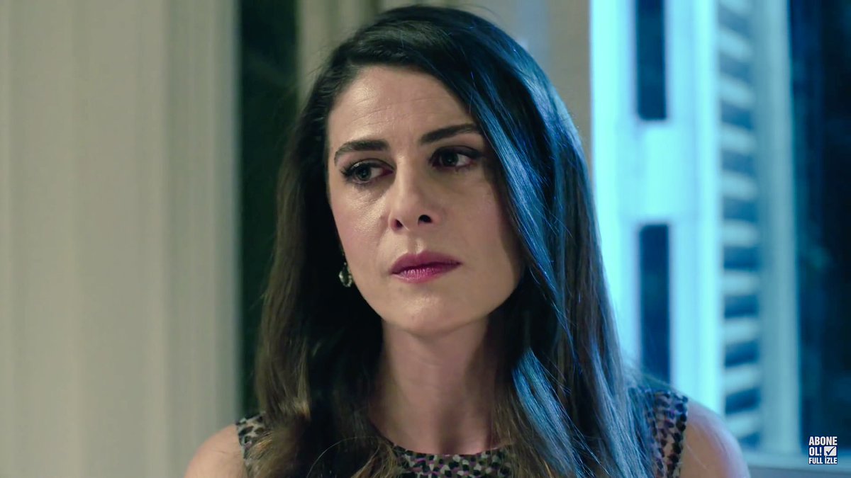 __Sarah0i's tweet photo. كيف خانقتها العبره لانه قالها بطلقك 😞 - #Paramparça https://t.co/LKbi78Z4yS