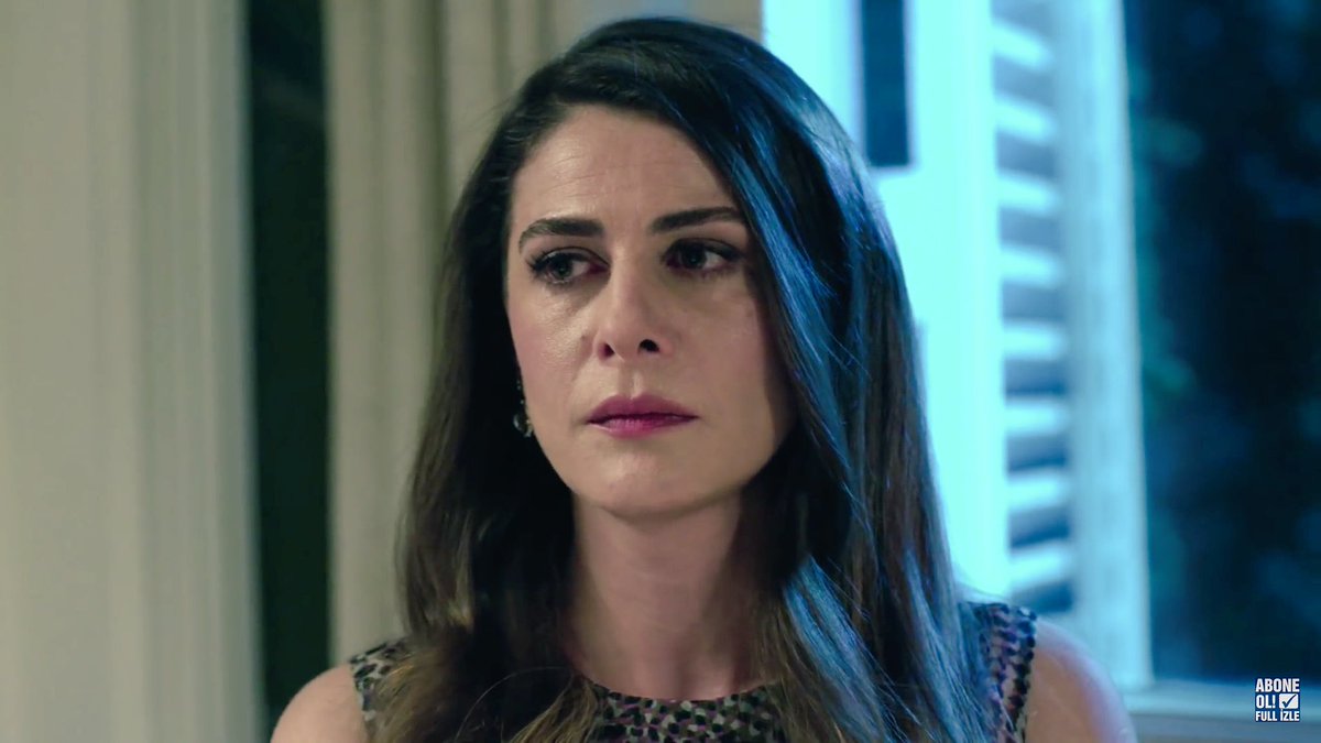 __Sarah0i's tweet photo. كيف خانقتها العبره لانه قالها بطلقك 😞 - #Paramparça https://t.co/LKbi78Z4yS