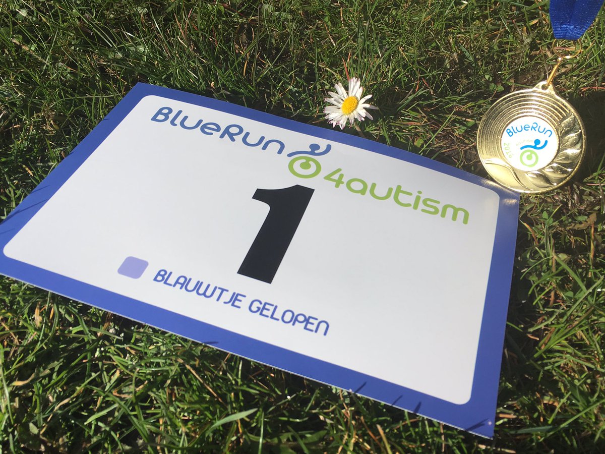 Sofietze's tweet photo. Nù inschrijven: #bluerun #4autism! #goldmedal #lopeningent #2april 4autism.be @Stadgent @Sportgent https://t.co/Lkw0aykU6b