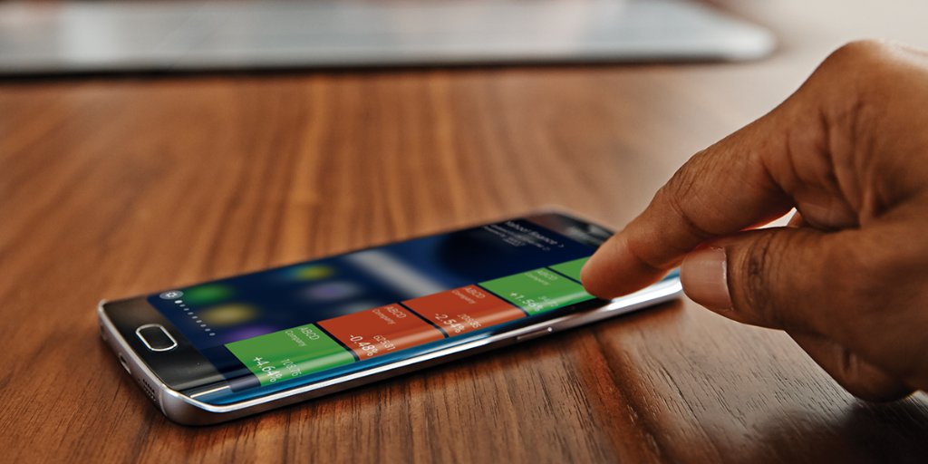 SamsungMaroc's tweet photo. Toujours plus d'astuces ! Découvrez #AppsEdge du Samsung #GalaxyS7Edge https://t.co/PtL1O9jqmn https://t.co/nEa2i1MSbF