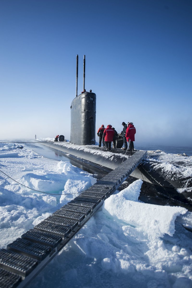 Tom_Antonov's tweet photo. Los Angeles-class submarine USS Hartford surfaces near Ice Camp Sargo during Ice Exercise #ICEX2016
#Arctic https://t.co/KYpSlGUHhP