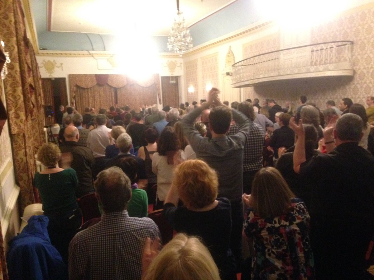 resistunite's tweet photo. Standing ovation for #juniordoctor @YannisGourtso &amp; chants of "doctors &amp; teachers, unite and strike!" at #NUT16 https://t.co/jCGFlJjGMB