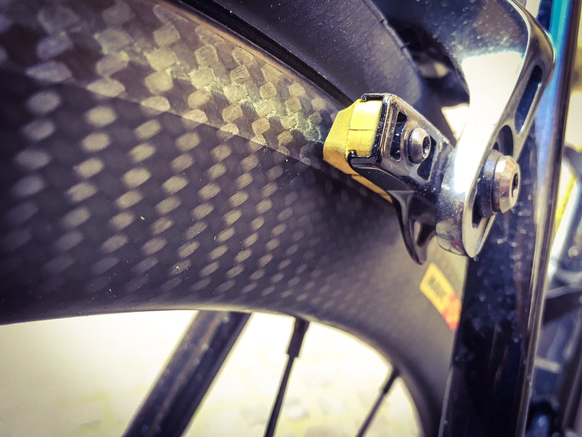 Omar Di Felice Tomorrow It S Time To Test Mavic Cosmic Pro Carbon Sl C Carbonclincher System Cool T Co Ey09a9e8bh Omar Di Felice Tomorrow It S Time To Test Mavic Cosmic Pro Carbon Sl C Carbonclincher System Cool T Co Ey09a9e8bh