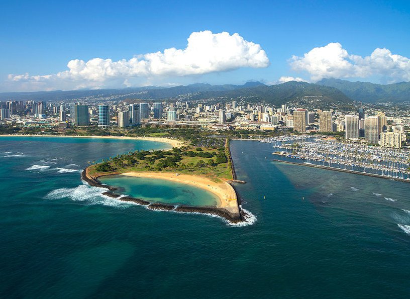 Thank you <a href="/MansionGlobal/">Mansion Global</a> for featuring our art collection at #ParkLaneAlaMoana. Read at bit.ly/25oK4ZU