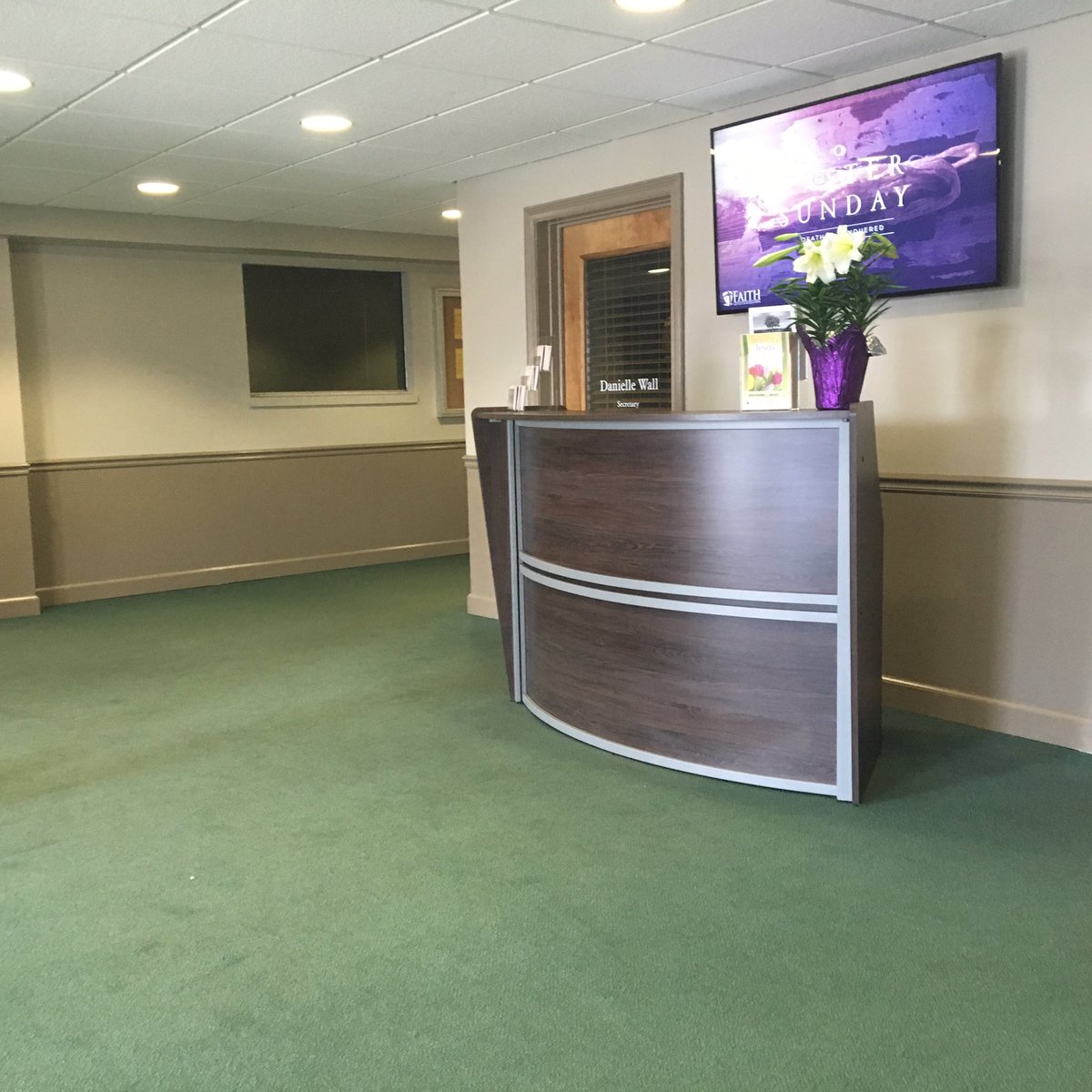 thefaithbaptist's tweet photo. Some pics of our "refreshed" south lobby. https://t.co/Two1RoIhPH