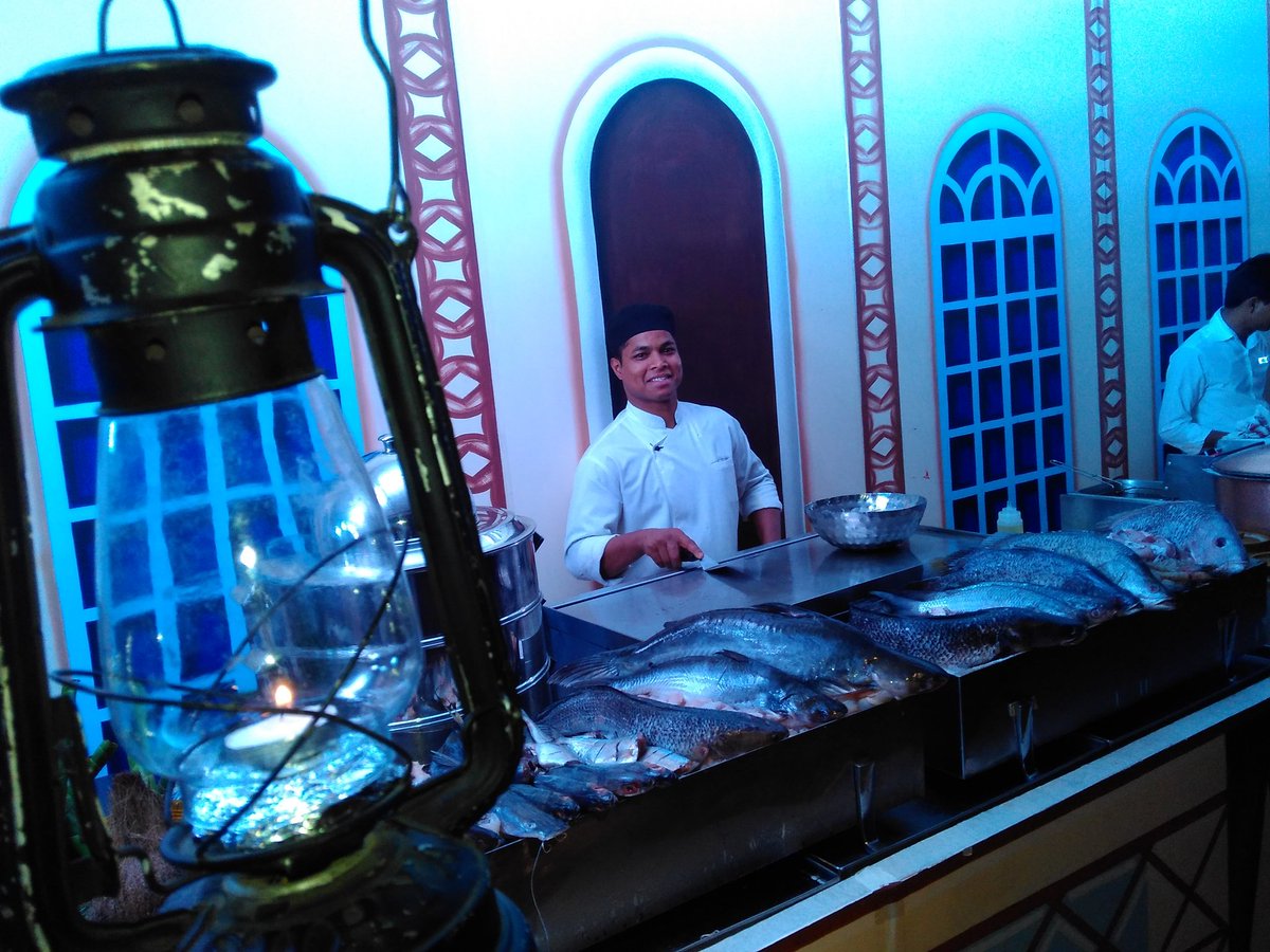 mhdasif148's tweet photo. #Fish-o-feast#Indiancoastalfood@k3 @ChefGKrishnan @JWMarriottDelhi @27Nehra @ankurchawlaa @reshii @DILPREETDILSE https://t.co/9VlS7KgC3N