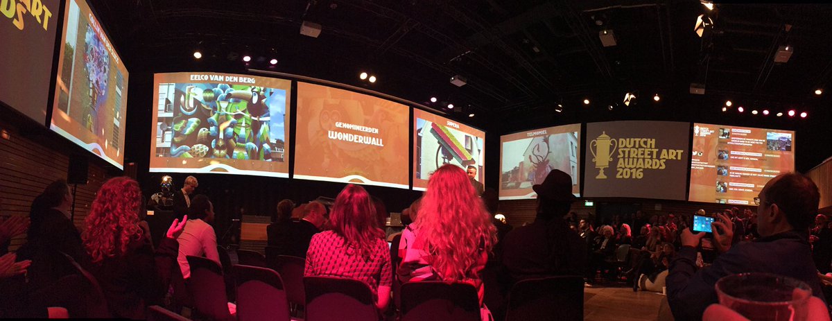 SigeBart's tweet photo. Vette avond, nominaties en kunst! #ASAA16 @De_Zwijger Eerste keer en zeker niet de laatste 🎉 https://t.co/QiPcm9Ngc9