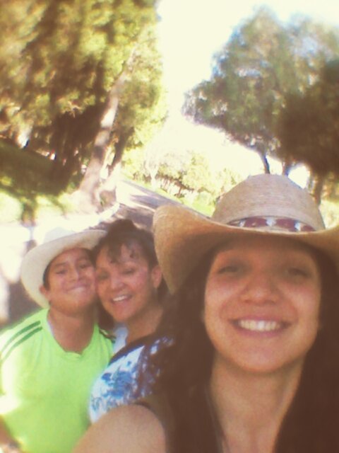 Laureen_02's tweet photo. No nos pregunten que pasó..sólo nos amaneció!  La mejor familia. #Queretaro https://t.co/LpBcTOXMvT