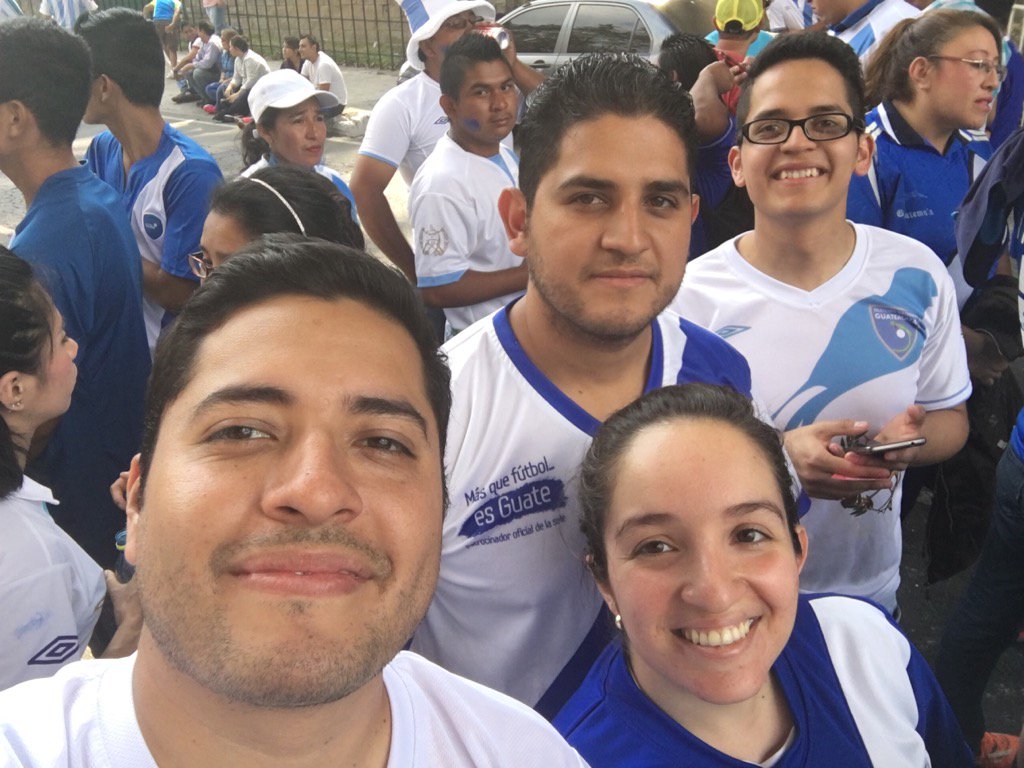 Con amor por mi #AzulYBlanco #Guatemala #VamosGuate #EliminatoriasRusia2018 <a href="/antiguasports/">バズGOD</a> <a href="/Pedro7Pablo/">Pedro Pablo Mijangos</a>