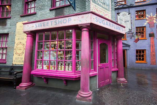 BestofOrlando's tweet photo. Universal Casts Sugary Spell with New Sugarplum’s Sweet Shop
https://t.co/uSThi9MHtD https://t.co/IMwMTkcxD7