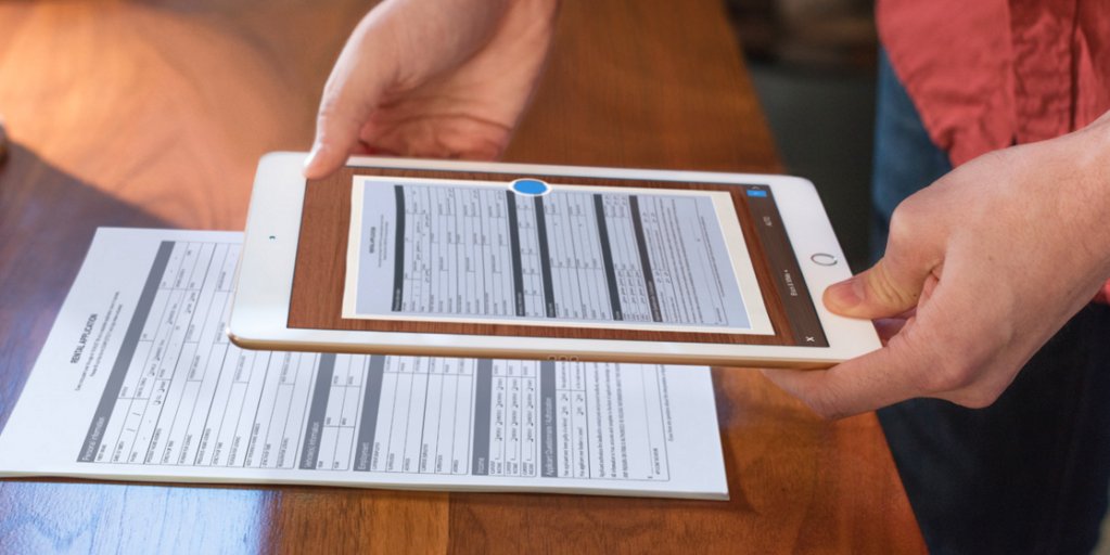 insidertechbiz's tweet image. Here&apos;s why the new iPad Pro has such a good camera read.bi/25oNtru