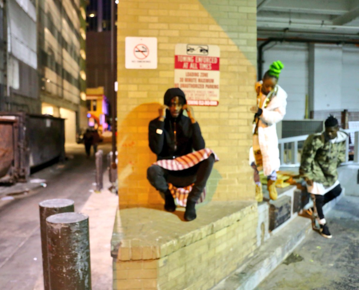 denerymartin's tweet photo. #SXSW2k16 📍 https://t.co/YiGiUZdlH5