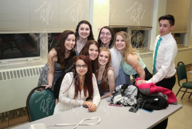 bjanczy's tweet photo. Look at this great squad @naattaalliiee_g @_ashweenicole_ @Liz_Graczyk @xxkyliexx13 @ilovepie1623 https://t.co/vY7YMwRrqw