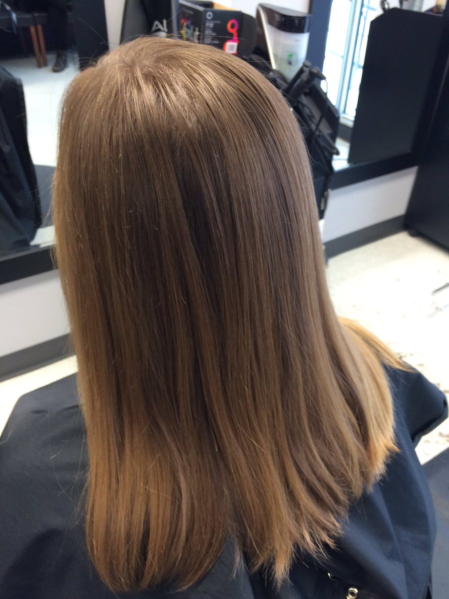 tease_studio's tweet photo. Before and after L'Oreals sun kissed oil https://t.co/iaOCqUgaGe