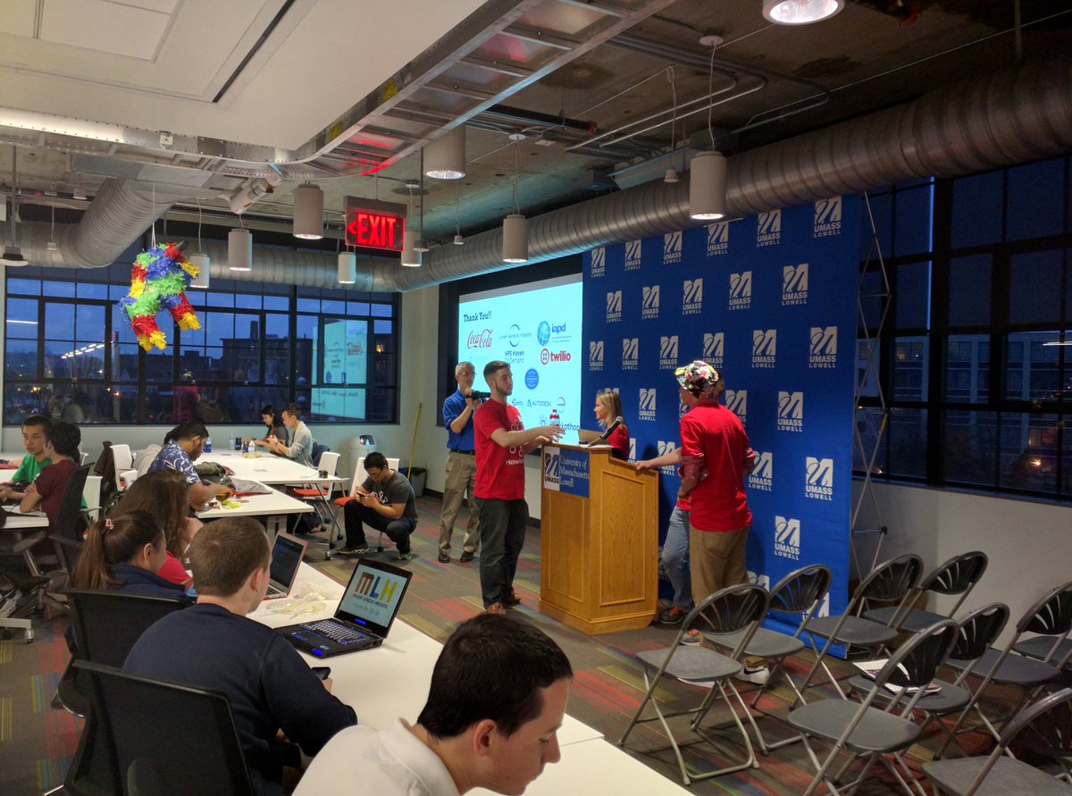 GraniteState3D's tweet photo. Granite State 3D at the opening event of the 2016 #hawkathon #umasslowell #innovation #hackathon https://t.co/xniraYr4Vs