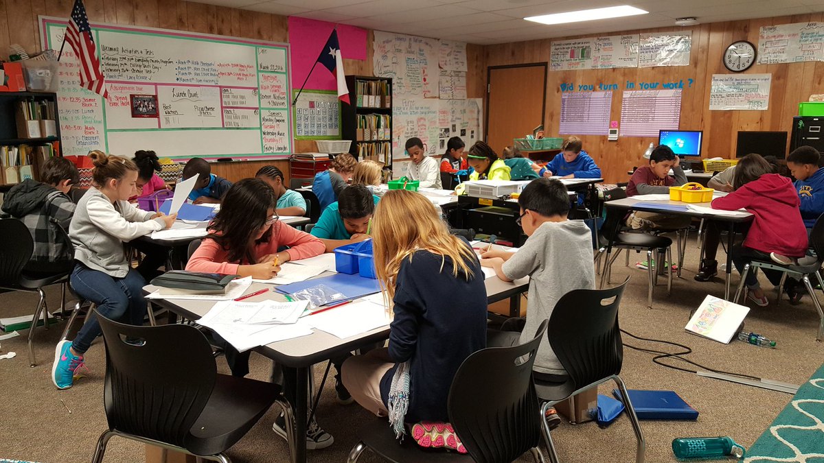 mrsnwhite_fce's tweet photo. We're ready for the Writing STAAR test on Tuesday! #wegotthis #4thgd #FCE16 https://t.co/86jwBUXhNO