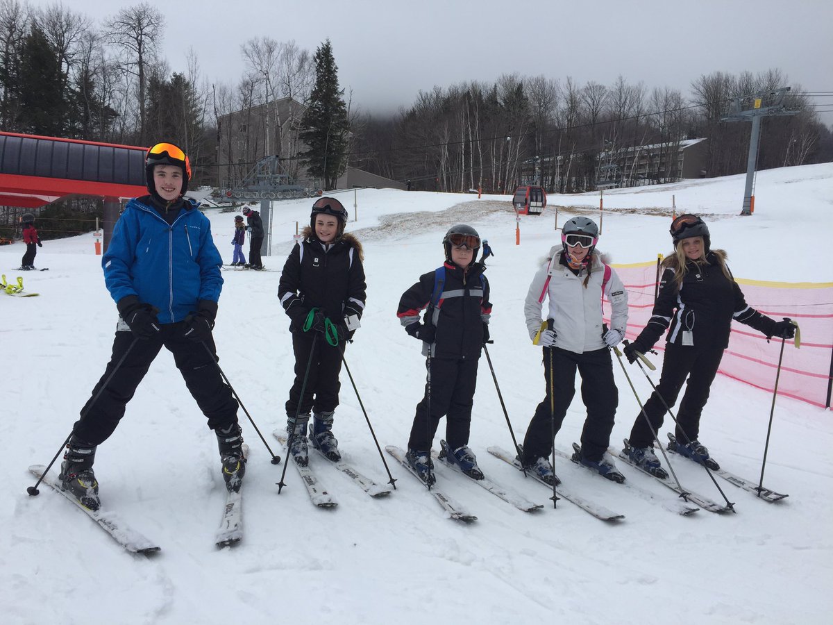 STMartinsSchPE's tweet photo. All skiers have made fabulous progress today! Looking forward to the ⛅️ coming out tomorrow 👌 https://t.co/Yu0JFQlJHD