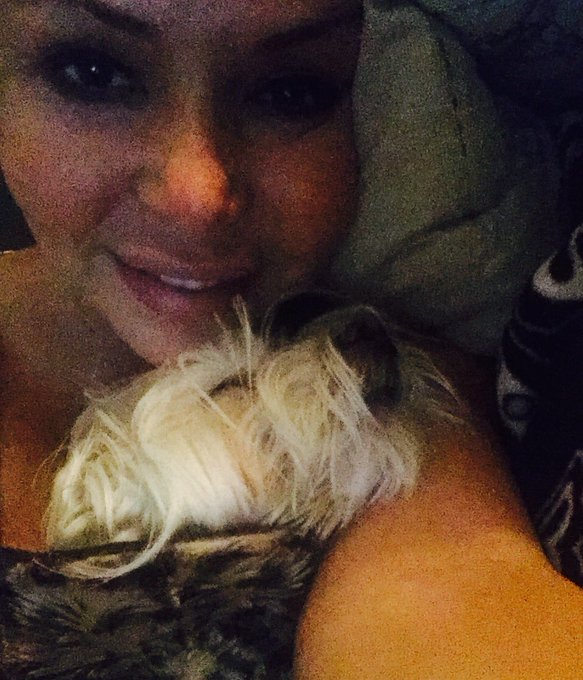 Loving my cuddle bug! Wile I watch a movie! https://t.co/Y4xNFXTV4i<a href="/tag/amore"class="tags"><span>#amore</span></a><a href="/tag/italy"class="tags"><span>#italy</span></a>