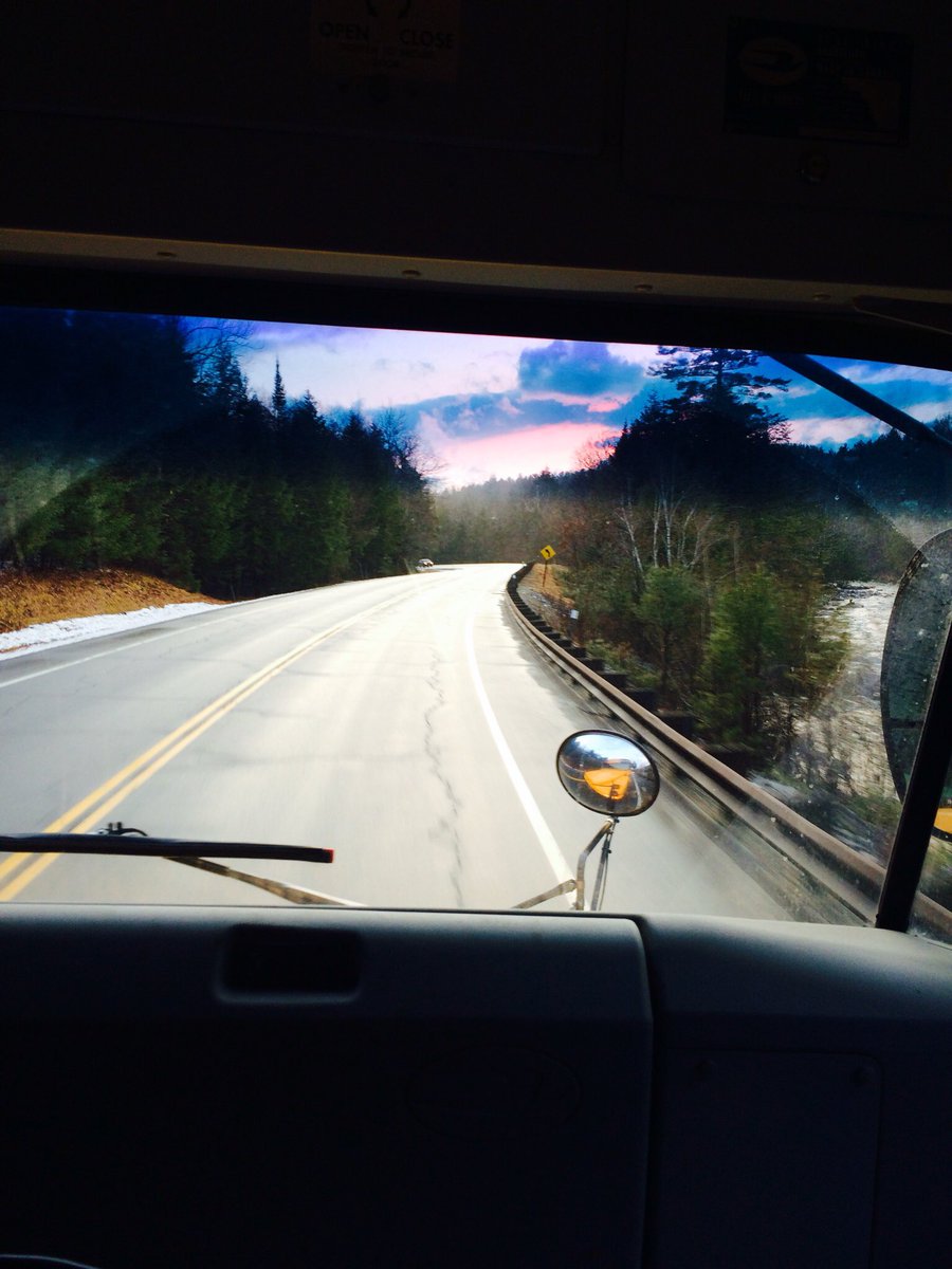 CVCsnowsports's tweet photo. #CSFUSA2016 Roadtrip! https://t.co/eCded8gEKP