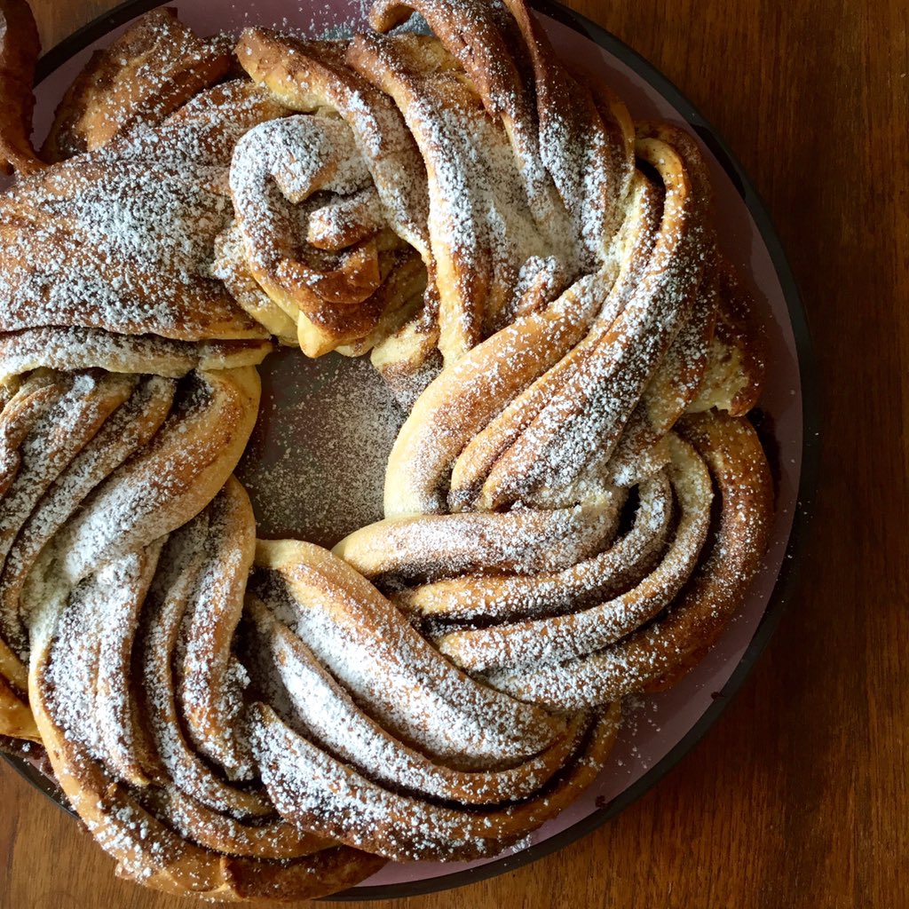 Can't wait to devour this cinnamon twist wreath made by my 8yr old and me! <a href="/Chatelaine/">Chatelaine</a> #cooking club #baking #jrchef