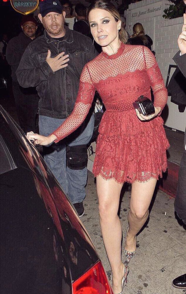 onetreehilllO's tweet photo. Me if I ever saw Brooke Davis in person #OneTreeHill https://t.co/xRF4TSJX0b