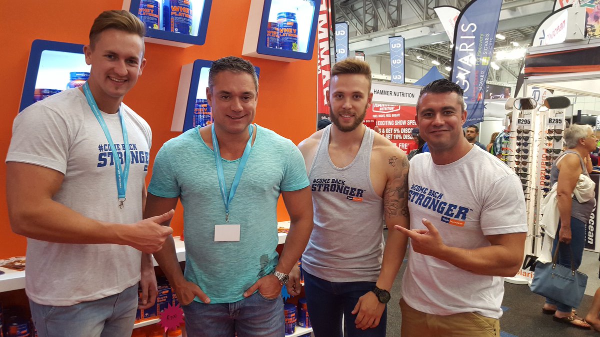 simplybody's tweet photo. What an 2Oceans @CiplaNutrition expo! Missing my brother @paul8nunes in this pic! Nothing we can't do!! #TeamCN https://t.co/fCfnVSBAPq