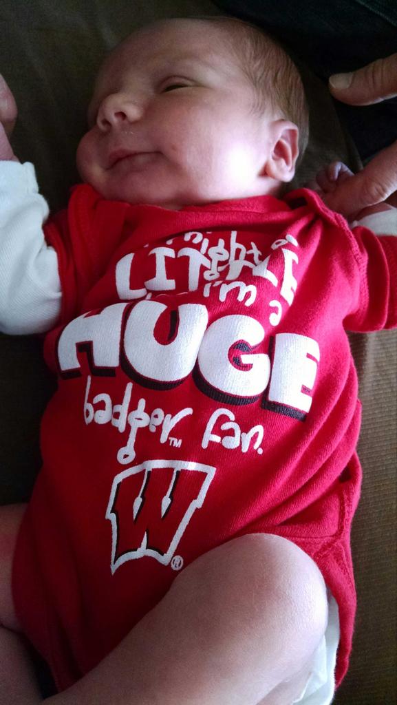 RNottling's tweet photo. Not even a week old and my nephew is a huge @BadgerMBB fan! #OnWisconsin https://t.co/X0pd4YSqhz