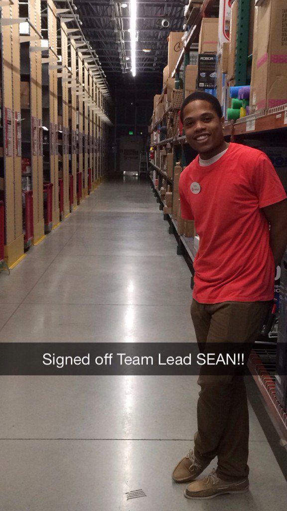 This guy brings me so much joy! Signed off Team Lead Sean keeps the br clean! #logistics #leader #happyelizabeth