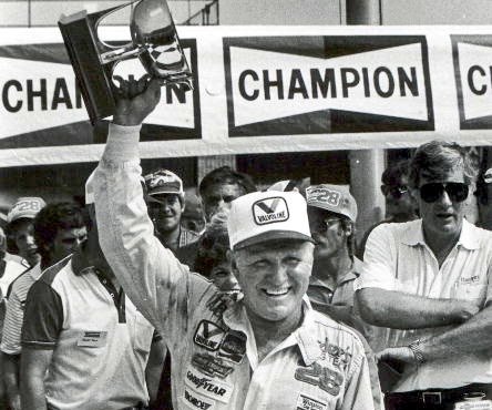 chevychevelle48's tweet photo. Cale Yarborough took his 77th win at Michigan in 1983, starting 9th leading 37 laps. #nascar #Win77 https://t.co/P6cmAEc0kU