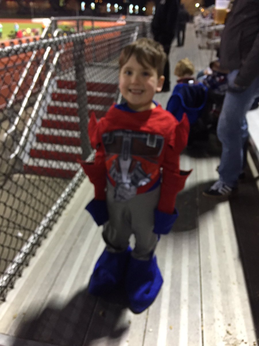 RexCloneTrooper's tweet photo. Having a great time at the @UofLmenssoccer vs @IndyEleven game! https://t.co/gmeS7y3sy5