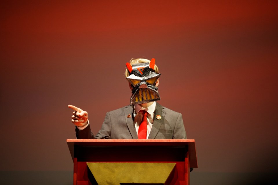 homeworkprod's tweet photo. You, Sir!
#VoteEvilbot #Revision_Party
(picture taken by vscd, source: https://t.co/fxQoymWB76) https://t.co/IhtkBYGmLy