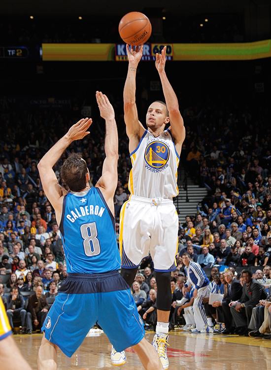 FanSettersSport's tweet photo. Hardwood was on FIYAH, MAVERICKS FACE OF VICTORY, WARRIORS REFUSED 2 BOWDOWN IN DEFEAT: Tina W. Sports Journalist https://t.co/OqT1iF1Gtt