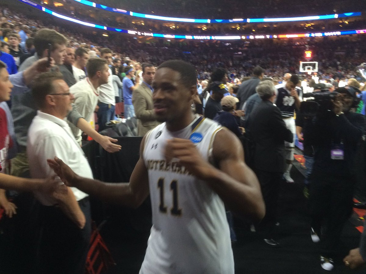 angdicarlo's tweet photo. Notre Dame is headed back to the Elite 8 with a 61-56 win over Wisconsin. What a win for the Irish! Incredible https://t.co/QsGaNAF7BZ