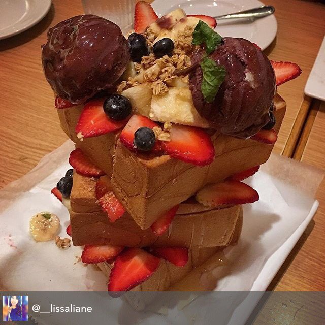 Shokudo's tweet photo. There's less than a week less of our Acai Anniversary Toast. Get it while you can! https://t.co/5Q1M0EWuaA