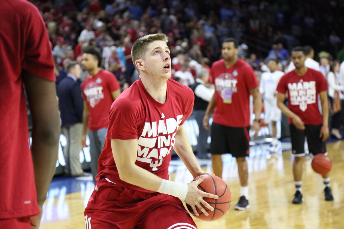 IndianaMBB's tweet photo. #BeatUNC 🔴��️ https://t.co/MTU5gl6NUR