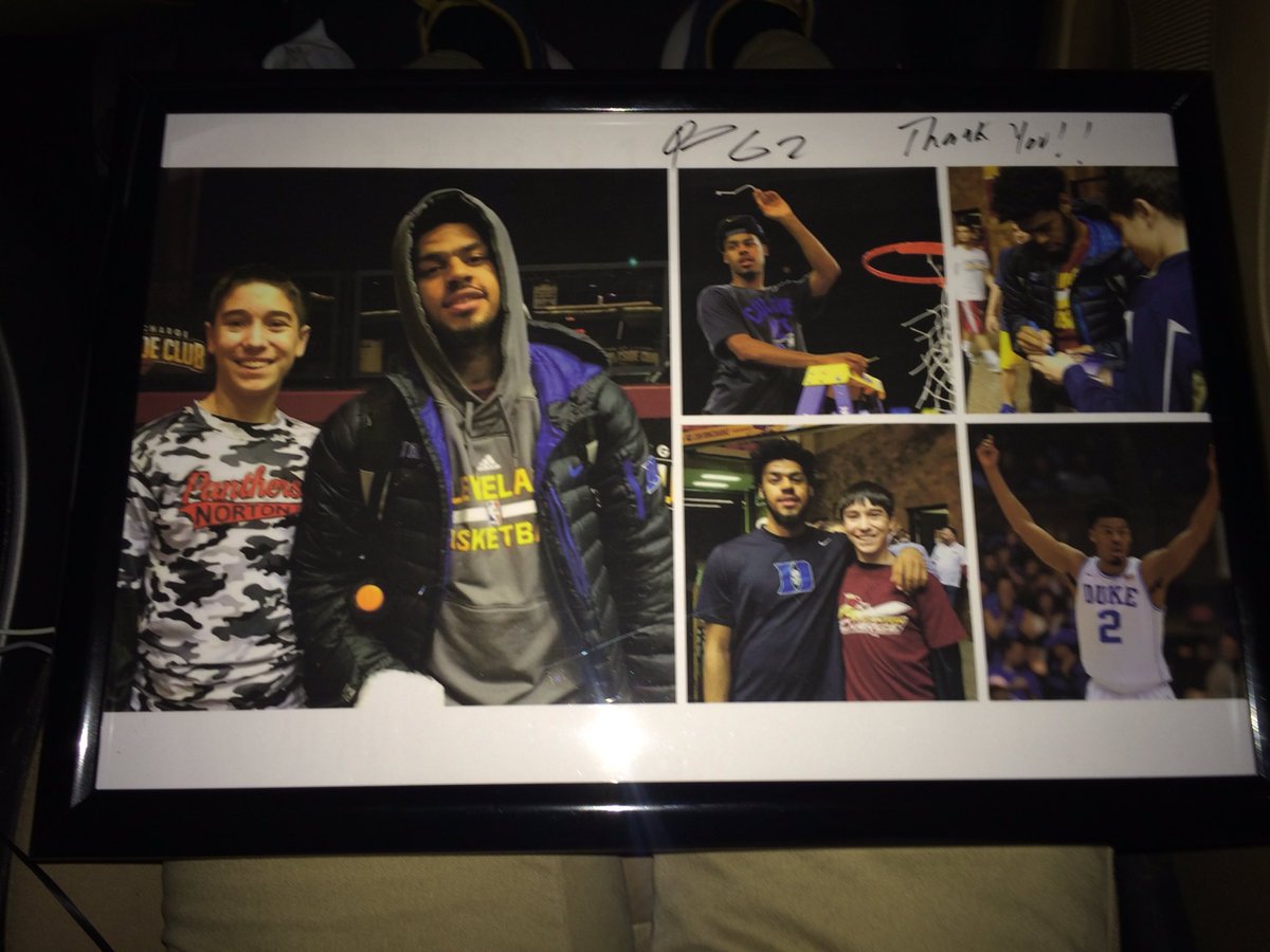 bishopanthony13's tweet photo. my spring break > yours 😏 @QCook323 @CantonCharge @Duke_MBB https://t.co/G86HitBA5P