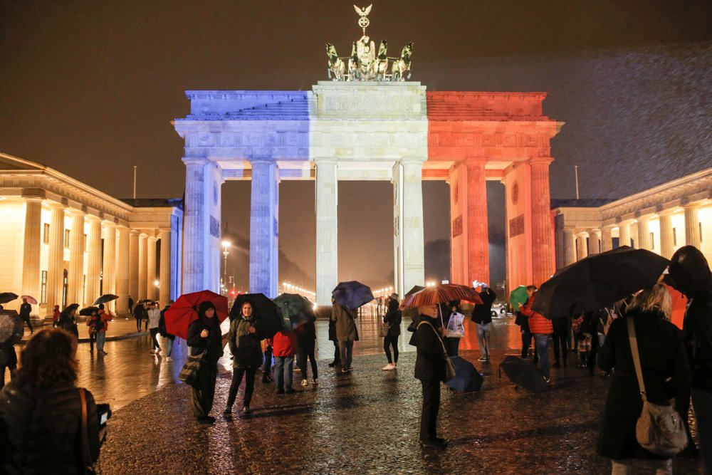 TripAside's tweet photo. Check out how to spend 48 Hour in Berlin!  https://t.co/3gcZ1nPPwo https://t.co/0GhDnhEEbw