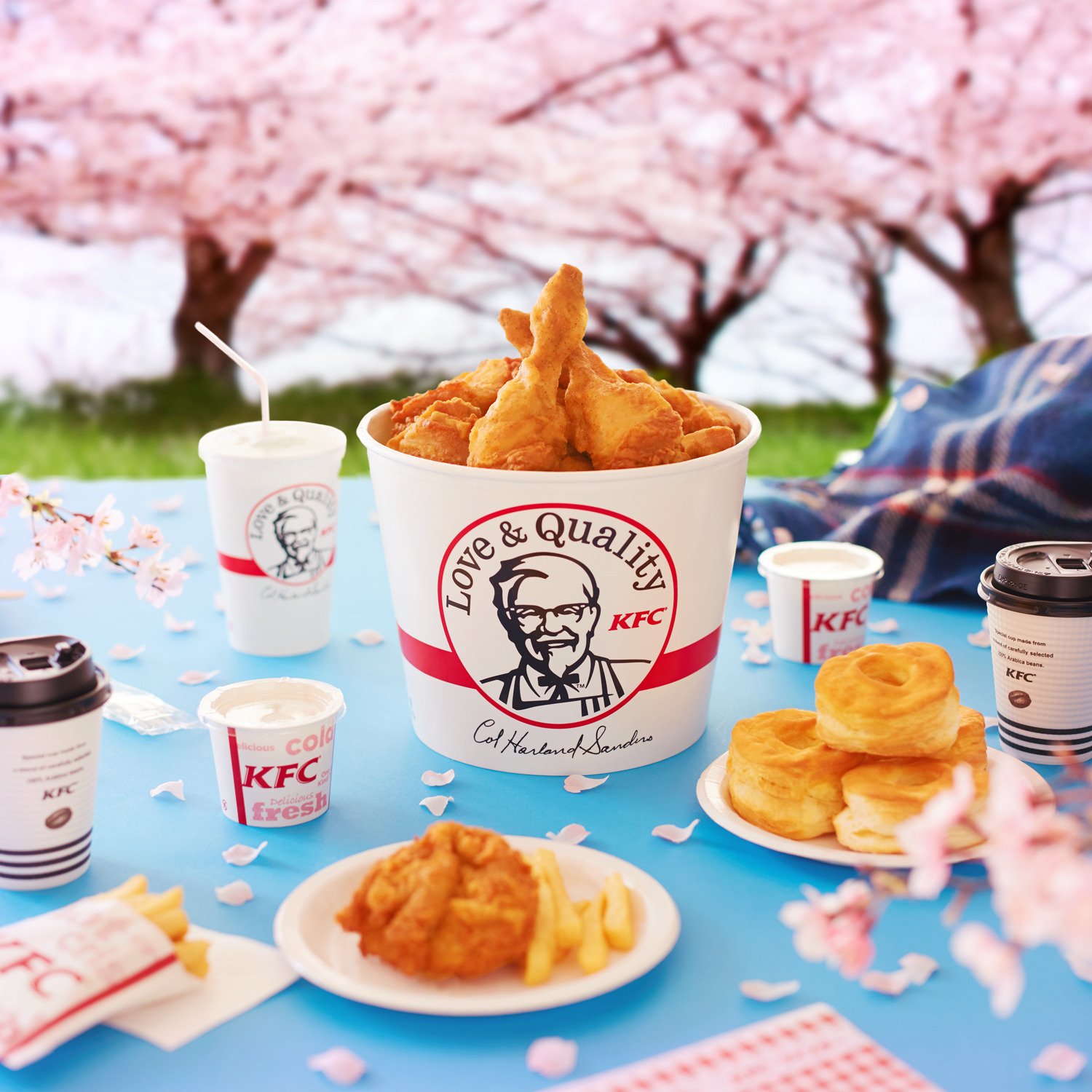 Twitter এ ケンタッキーフライドチキン 桜はそろそろ咲いたかな みなさん今年の花見はどうします お花見にもケンタッキー で盛り上がっちゃいましょう ᴗ Instagramも更新中 T Co B8yc2zf2c8 T Co M4gqp96tkb