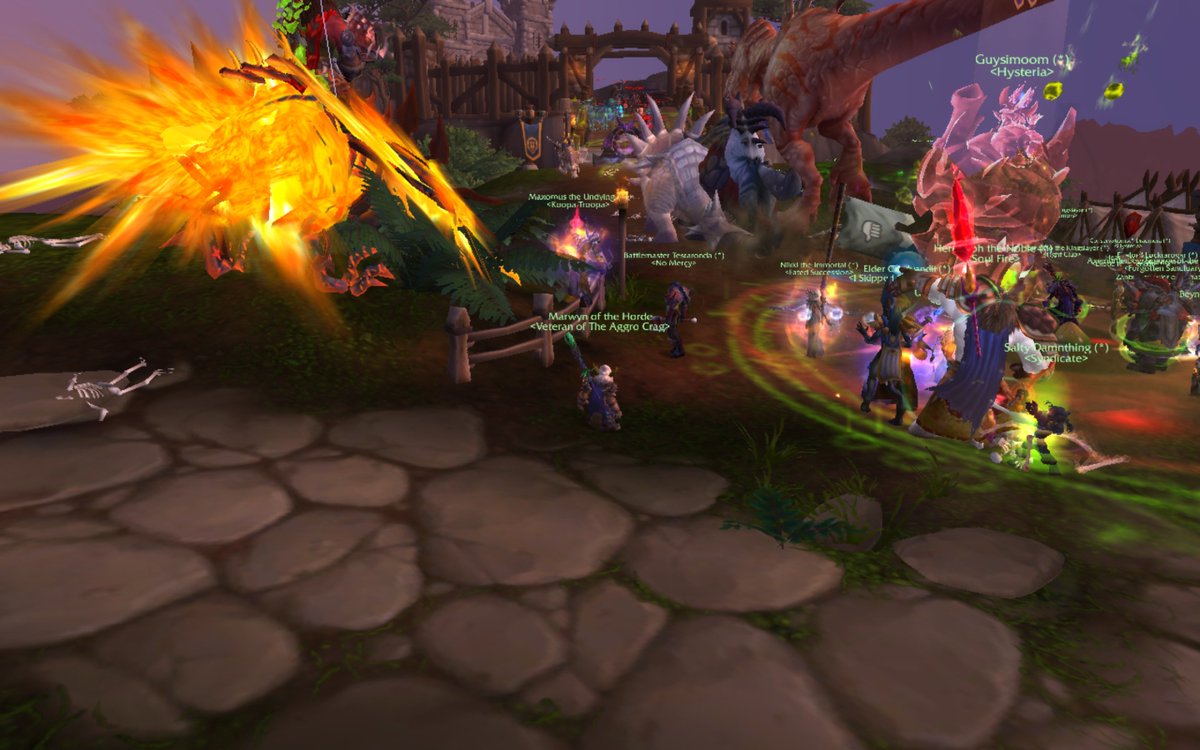 HydraPremade's tweet photo. #Ursila's Ashran is getting pretty obscene tonight! #basecamping #stampede #HailHydra https://t.co/hbnBmAnhr4 p:4135 https://t.co/yVs7DVqUuS