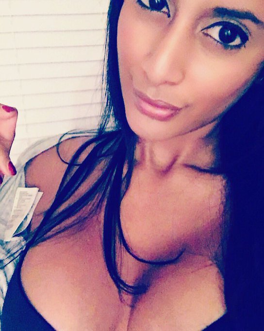 Happy Friday loves!! 😌😍 https://t.co/baN2sM3dU6<a href="/tag/tbt"class="tags"><span>#tbt</span></a>